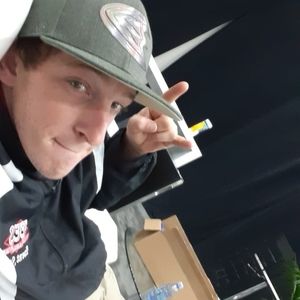 Meet your Posher, Scott